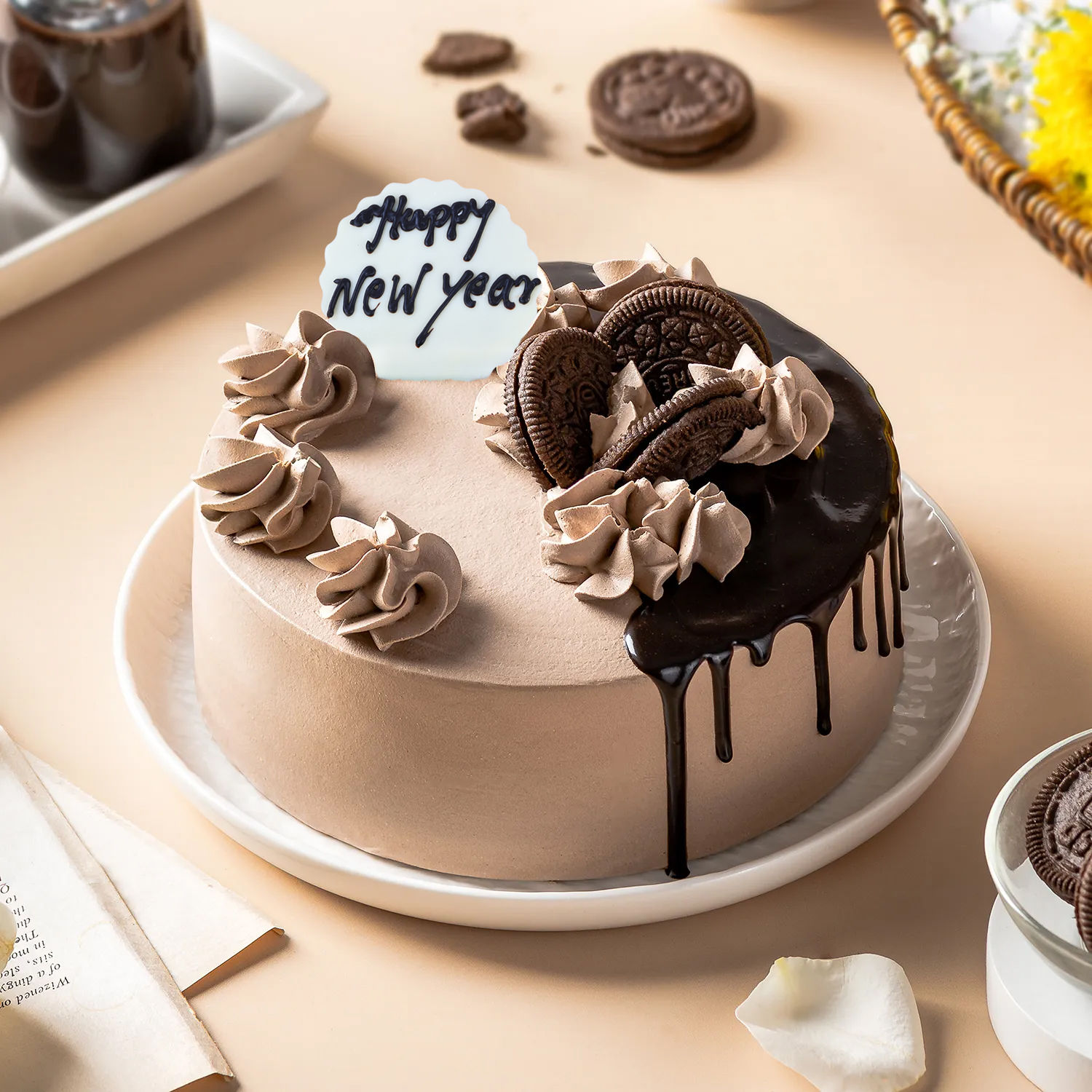 Turning 18 should make you feel like this cake… shiny but also easy to  tarnish 😈 #birthday #cake #cakesandshit #cakedecorating #cak... | Instagram